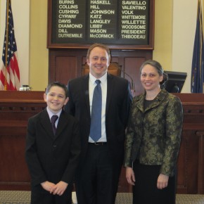 Senator Libby Welcomes Lewiston Middle School Student to the Maine Senate