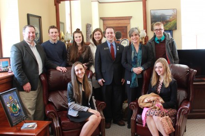 Sens. Breen and Brakey with GNG students