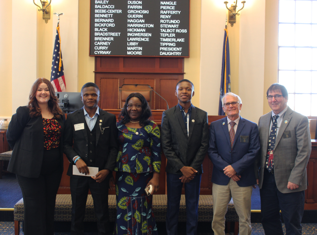Sen. Ingwersen congratulates Legislative Memorial Scholarship winner from York County